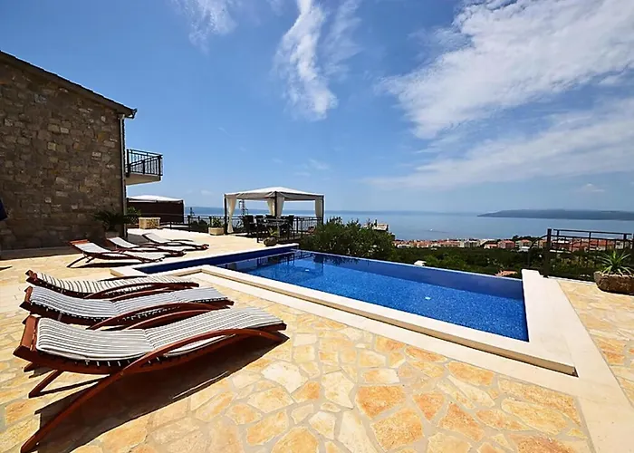 Villa Bellavista Mit Beheiztem Pool Und Garten